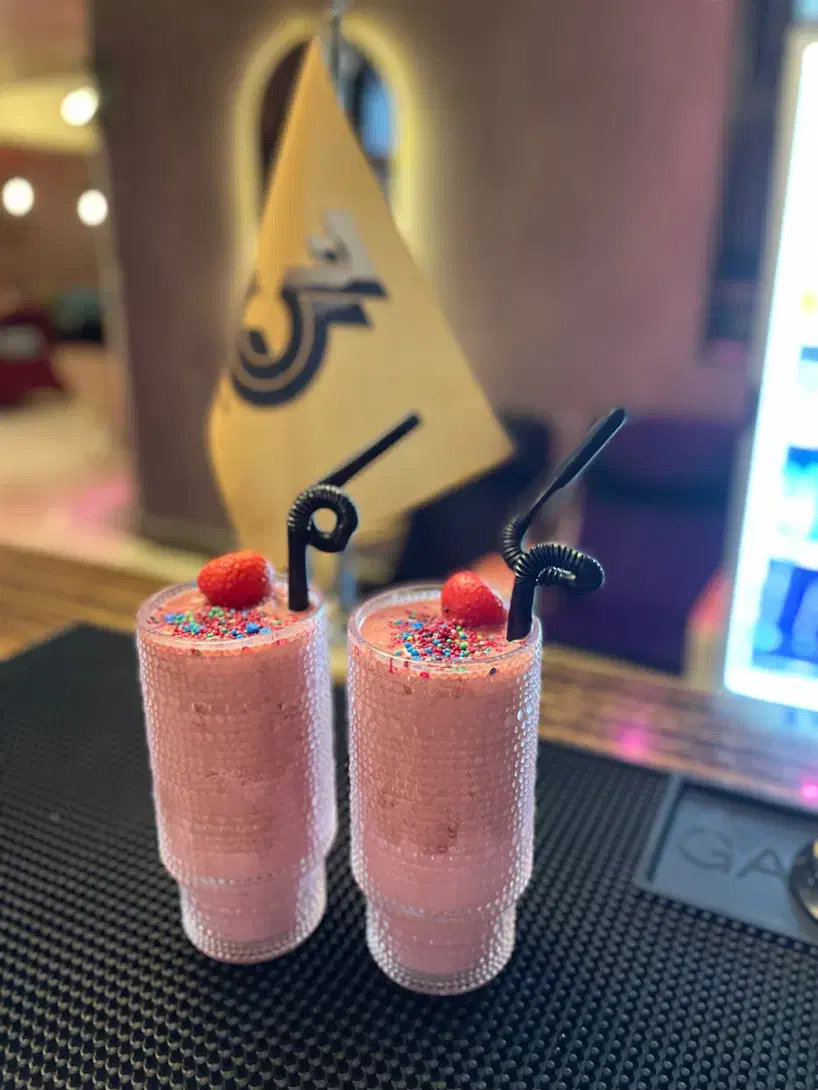 استخدام نیرو باریستا و سالن دار|استخدام خدمات فروشگاه و رستوران|زاهدان, |دیوار