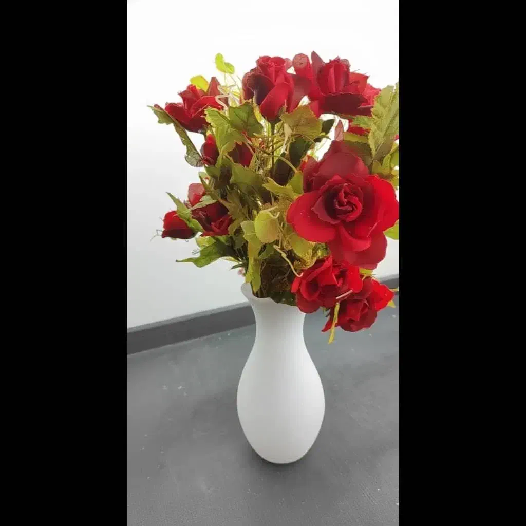 ۴ عدد گل مصنوعی زیبا تمیز و مرتب|گل مصنوعی|میاندوآب, |دیوار