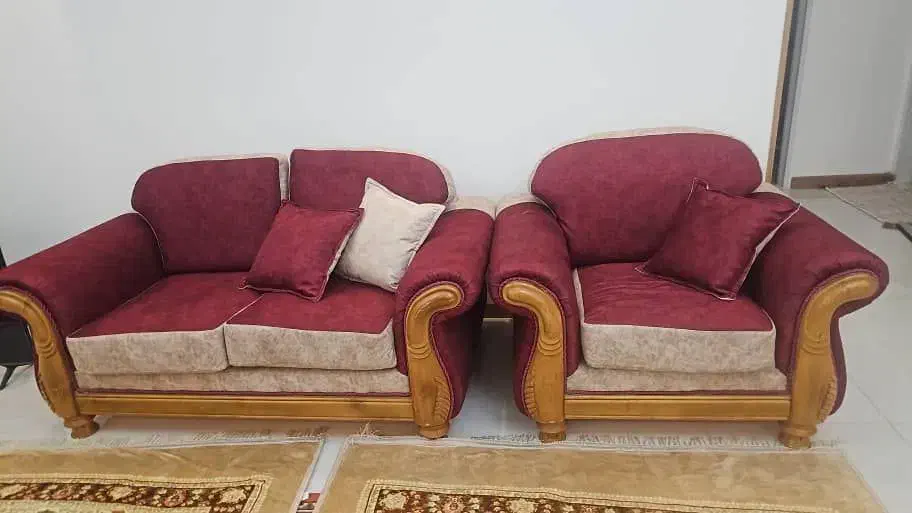 مبل راحتی|مبلمان خانگی و میز عسلی|صدرا-فارس, فاز ۱|دیوار