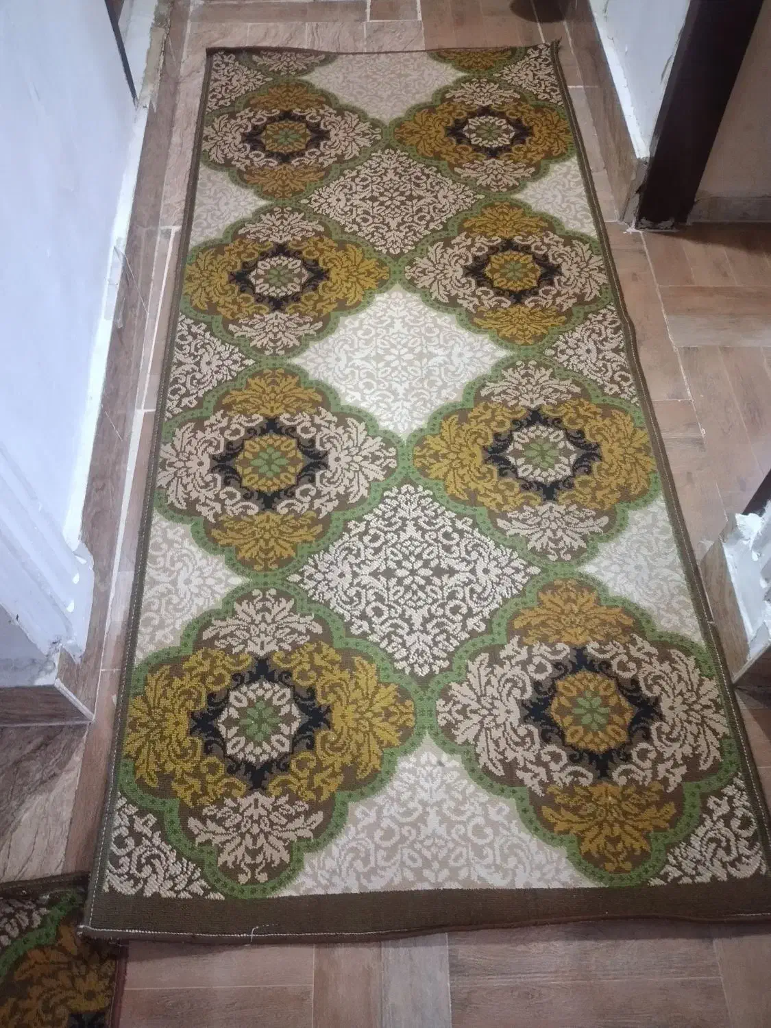 گلیم|گلیم، جاجیم، گبه|رشت, شهرک پردیسان|دیوار