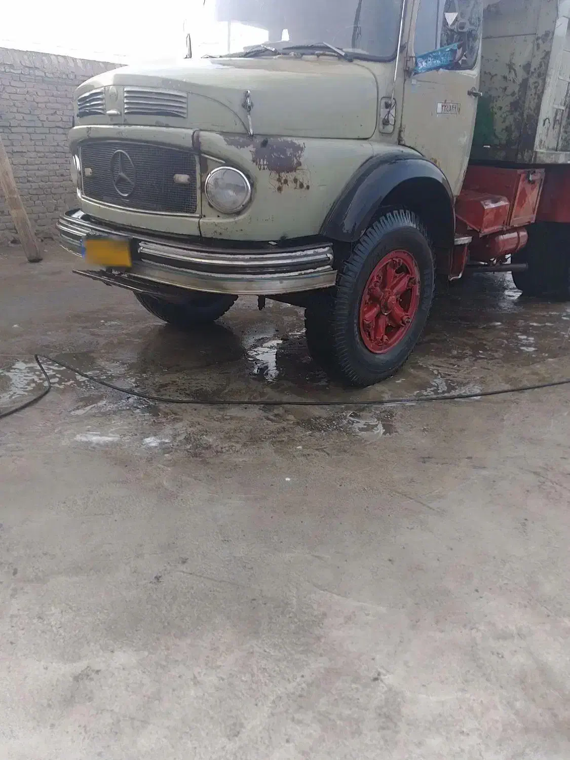 کامیون ده چرخ بنز زیرمان|خودرو سنگین|صوفیان, |دیوار