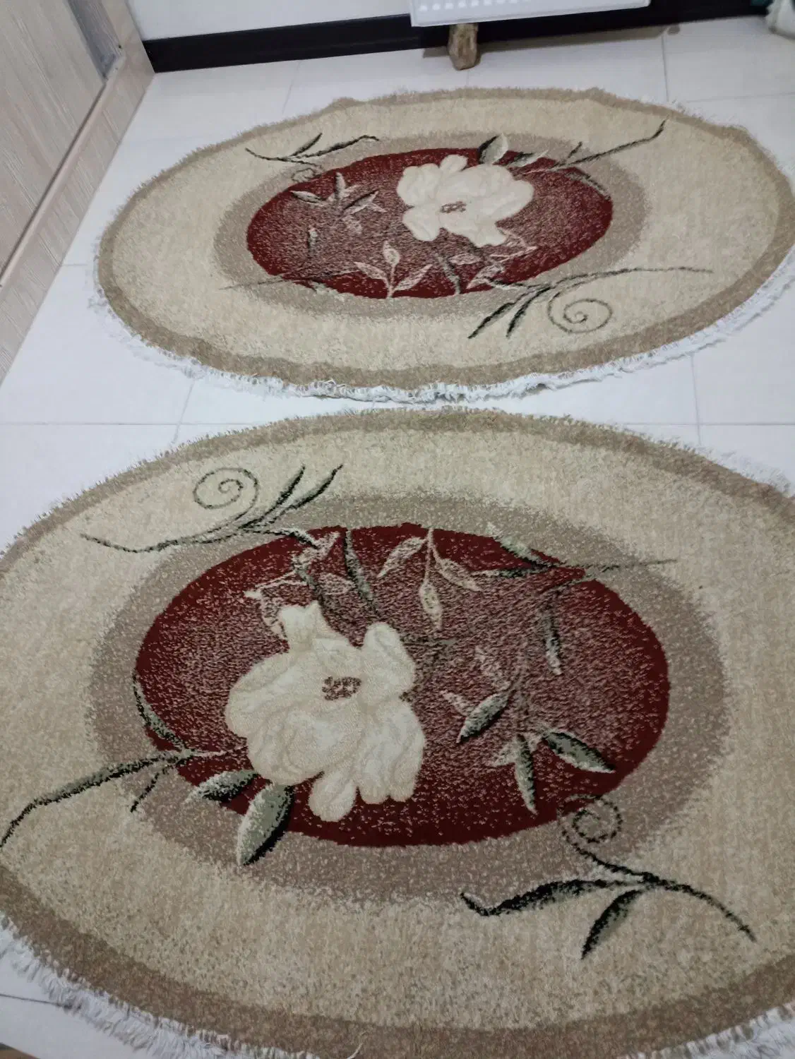 قالیچه بیضی شکل|فرش|تهران, هاشم‌آباد|دیوار