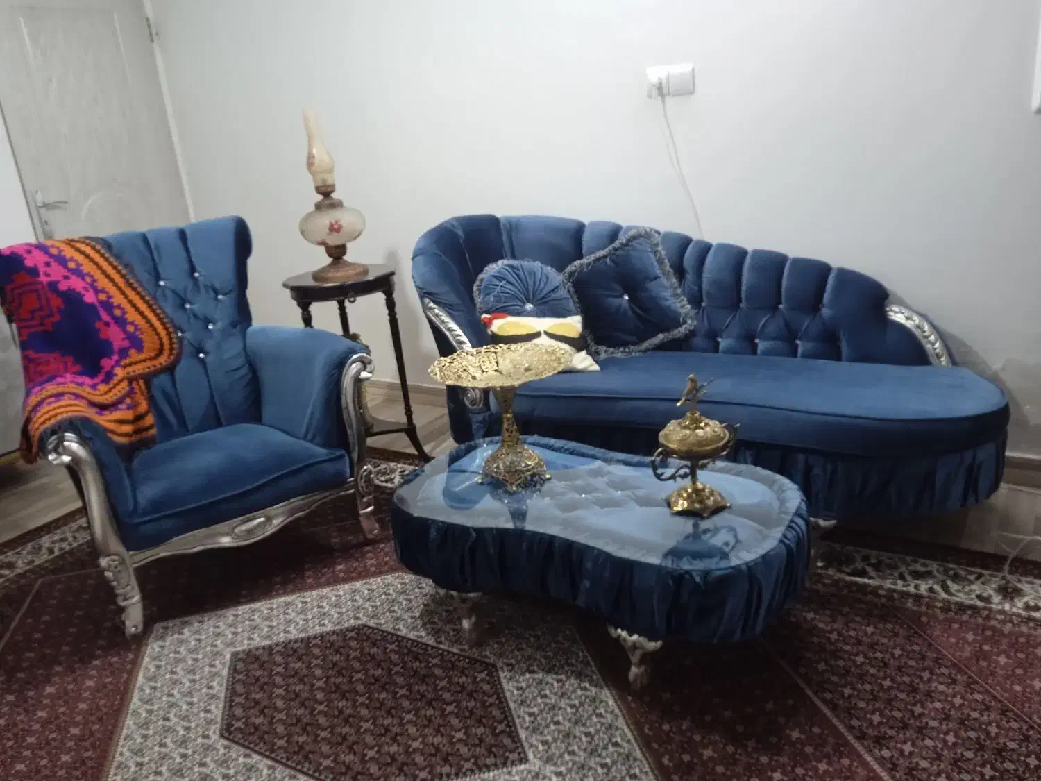 مبل هفت نفره سالم بدونه ایراد.قیمت مقطوع می باشد|مبلمان خانگی و میز عسلی|زنجان, |دیوار