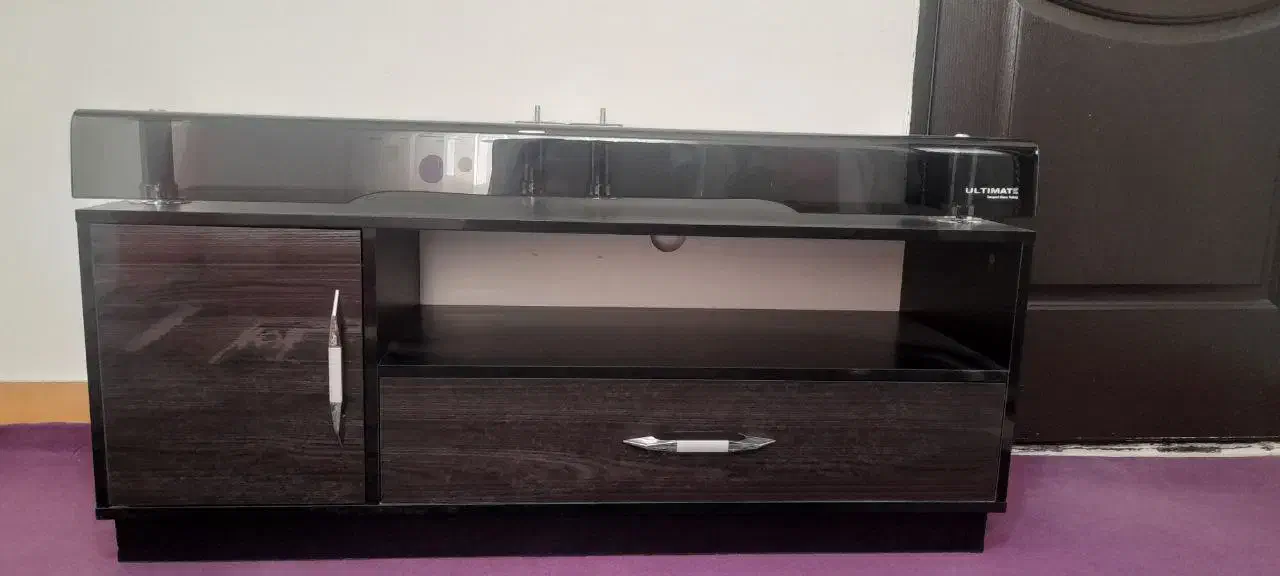 فروش بوفه و میز تی‌وی چوبی در حد نو|بوفه، ویترین، کنسول|تاکستان, |دیوار