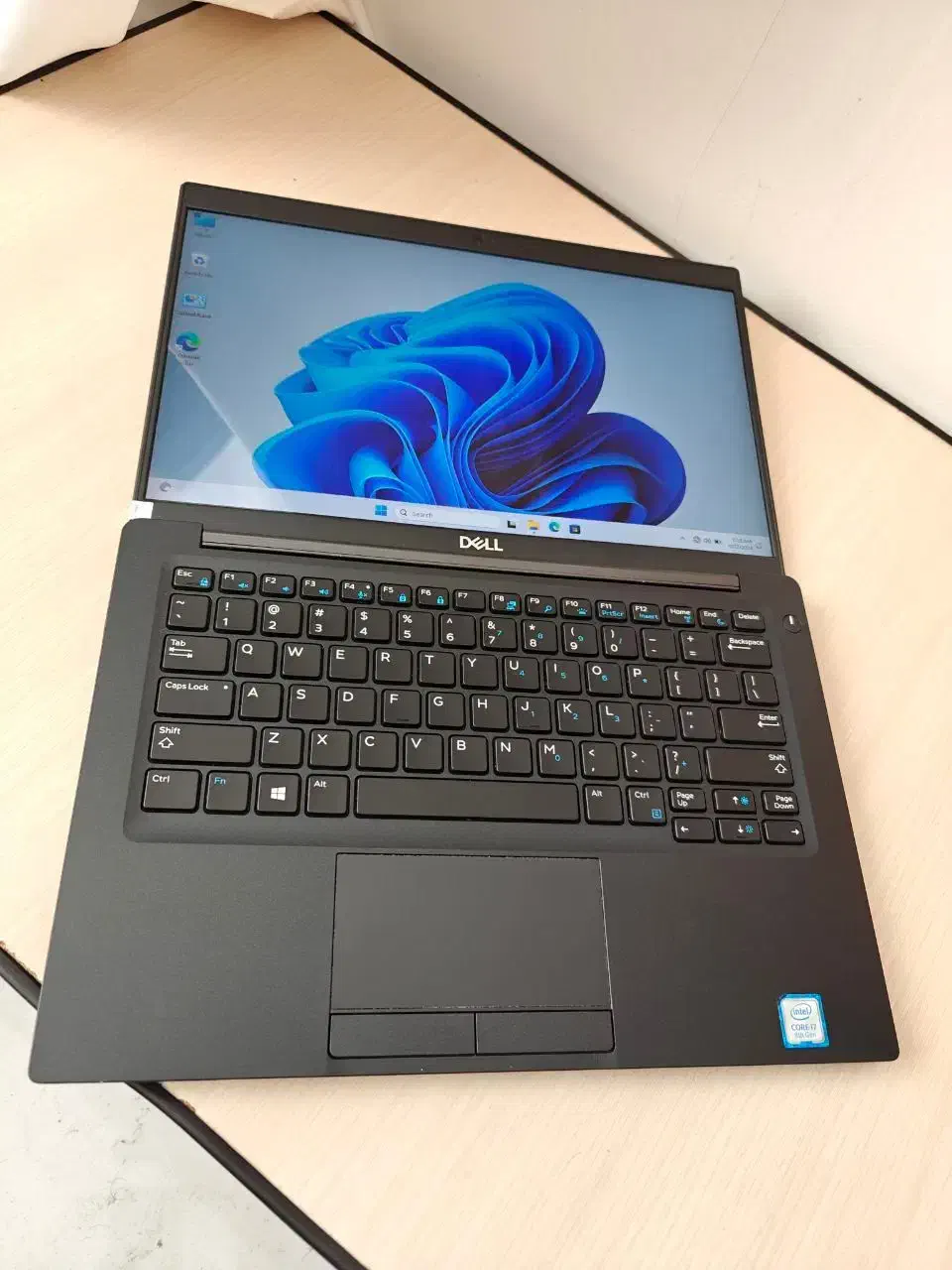 لپتاپ دل Dell Latitude 7390 i7 8650|رایانه همراه|اسلام‌شهر, شهرک واوان|دیوار