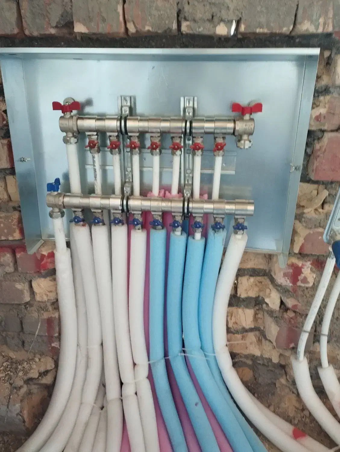 نیازمند شاگرد ساده جهت لوله کشی ساختمان|استخدام معماری، عمران و ساختمانی|زابل, |دیوار