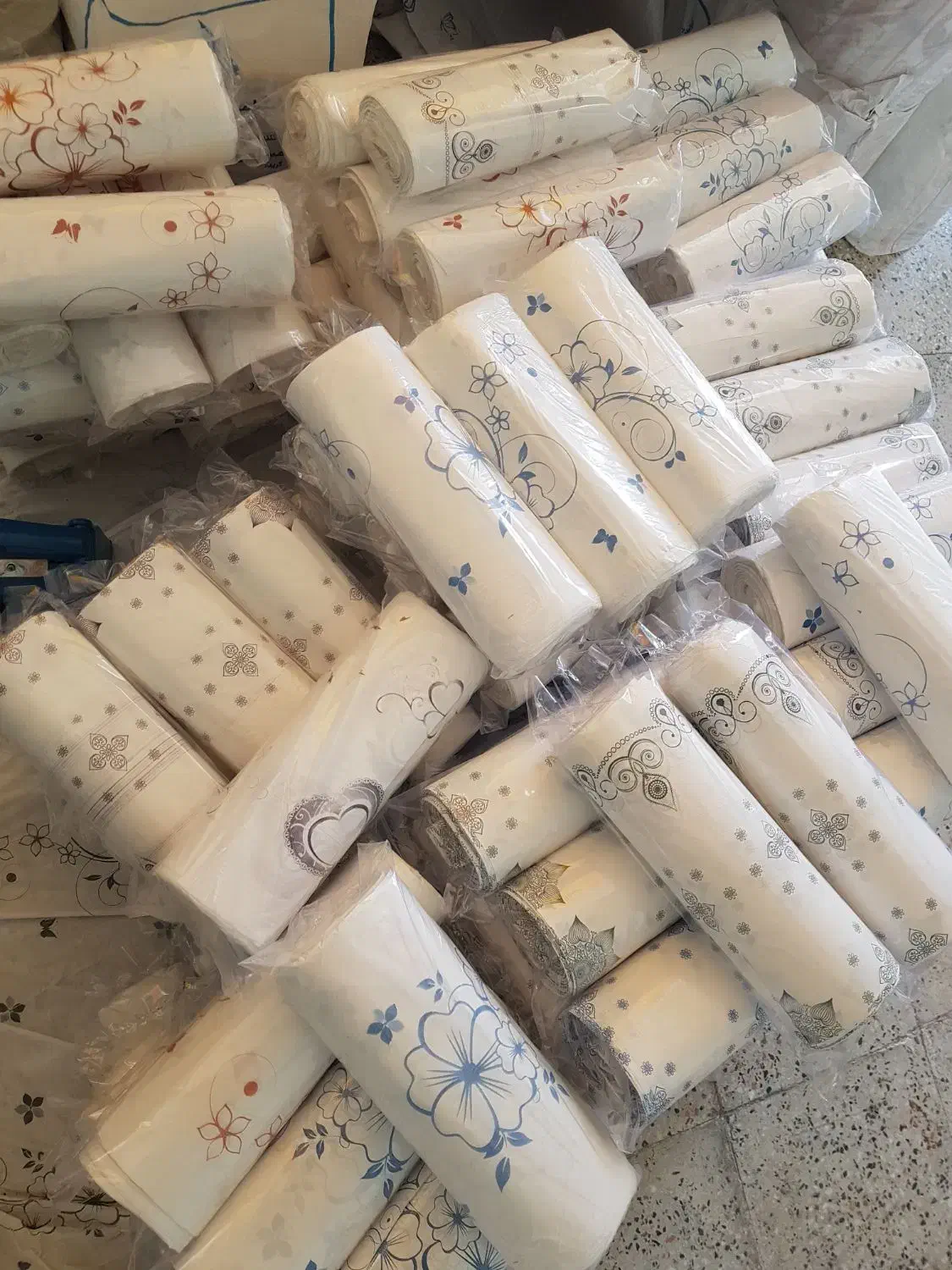 سفره یکبار مصرف|سفره، حوله، دستمال آشپزخانه|فولادشهر, B4|دیوار