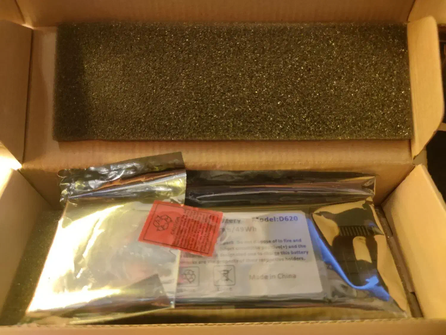 باطری لپ تاپ d620 4400|قطعات و لوازم جانبی رایانه|پاکدشت, پاکدشت (مامازند)|دیوار