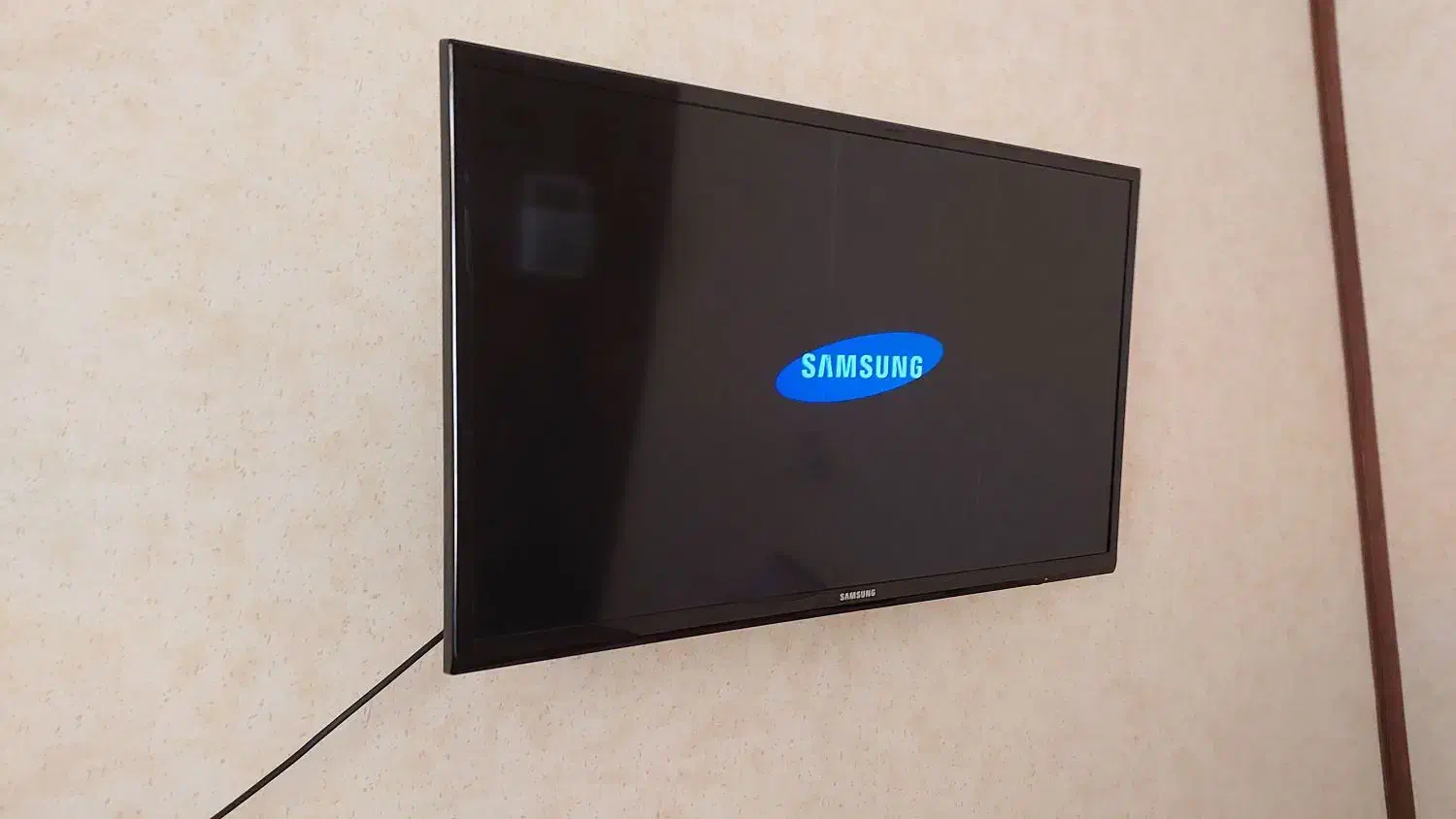 تلویزیون سامسونگ|تلویزیون و پروژکتور|فولادشهر, مسکن مهر فولادشهر|دیوار