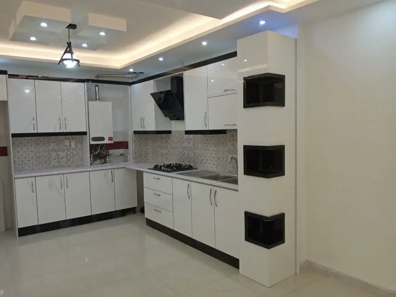 رهن واحد ۱۴۰متری/مولانا|اجارهٔ آپارتمان|لاهیجان, کوی آزادگان|دیوار