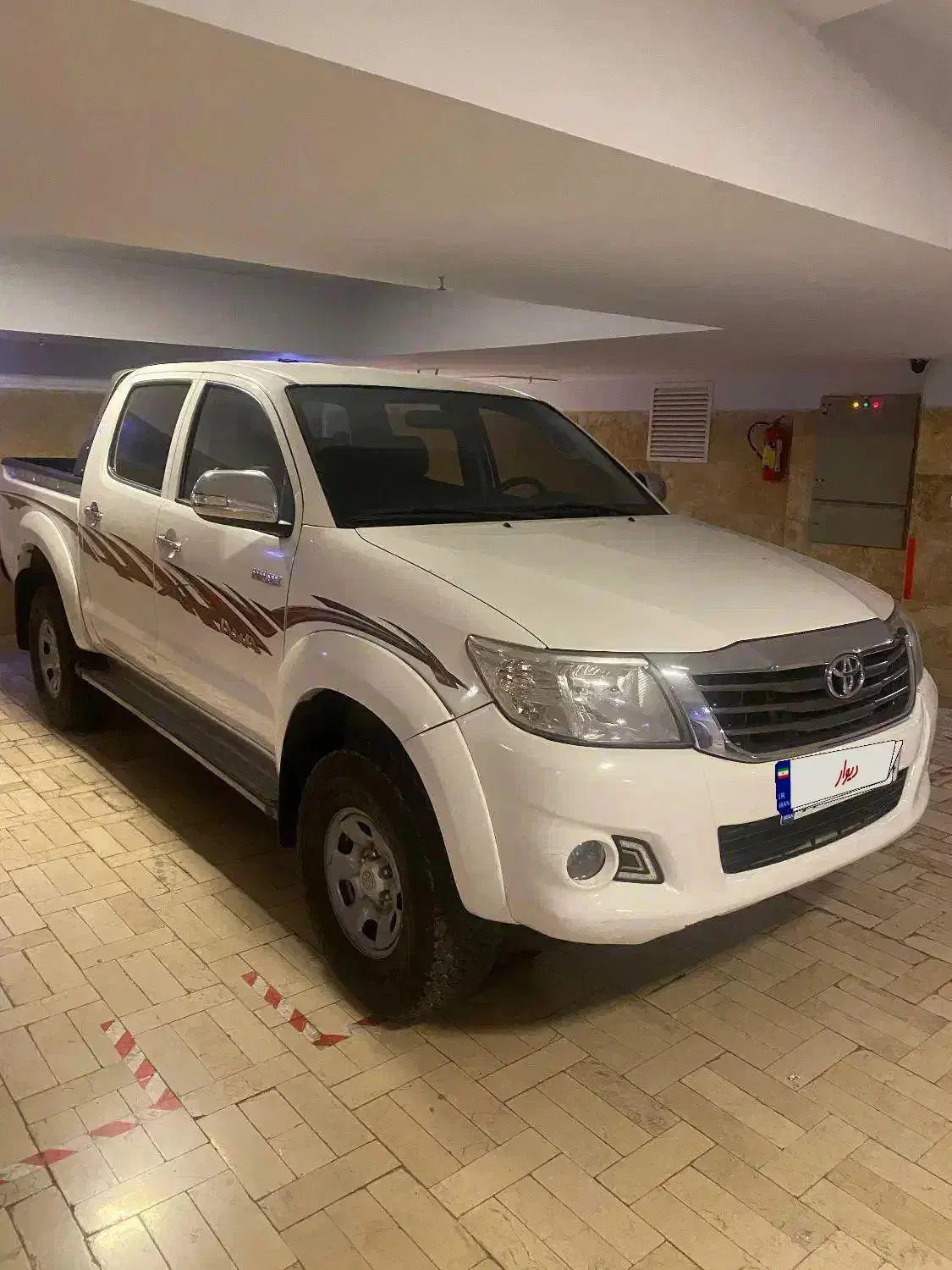 هایلوکس ویگو۲۰۱۴توربو دیزل|خودرو سواری و وانت|تهران, جردن|دیوار