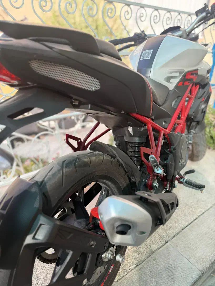 بنلی تک سیلندر ۲۵۰|موتورسیکلت|اصفهان, بهار آزادی|دیوار