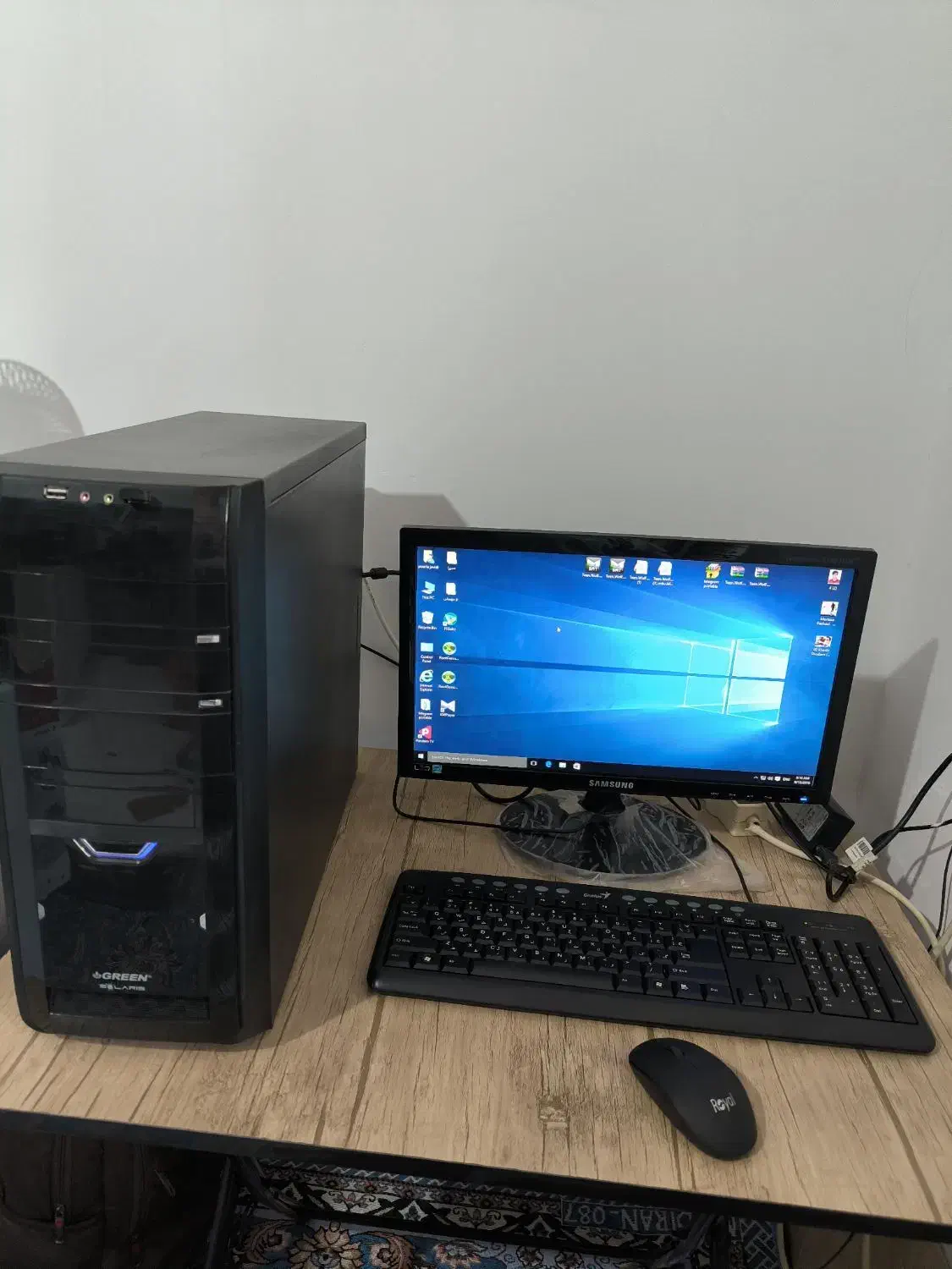 سیستم با مانیتور و سیستم صوتی|رایانه رومیزی|مرودشت, تخت جمشید|دیوار