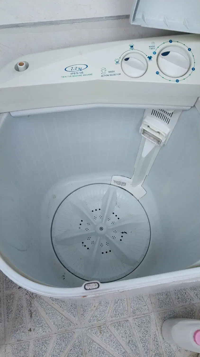 سلام دوستان یک لباسشویی دو قلو ۷کیلویی و ۳ تشک|ماشین لباسشویی و خشککن لباس|پاکدشت, شهرک انقلاب|دیوار