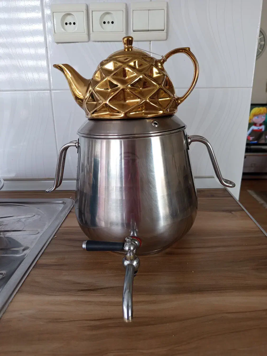 کتری قوری در حد نو|قوری، کتری، قهوهساز دستی|رباطکریم, مسکن مهر آبشناسان|دیوار