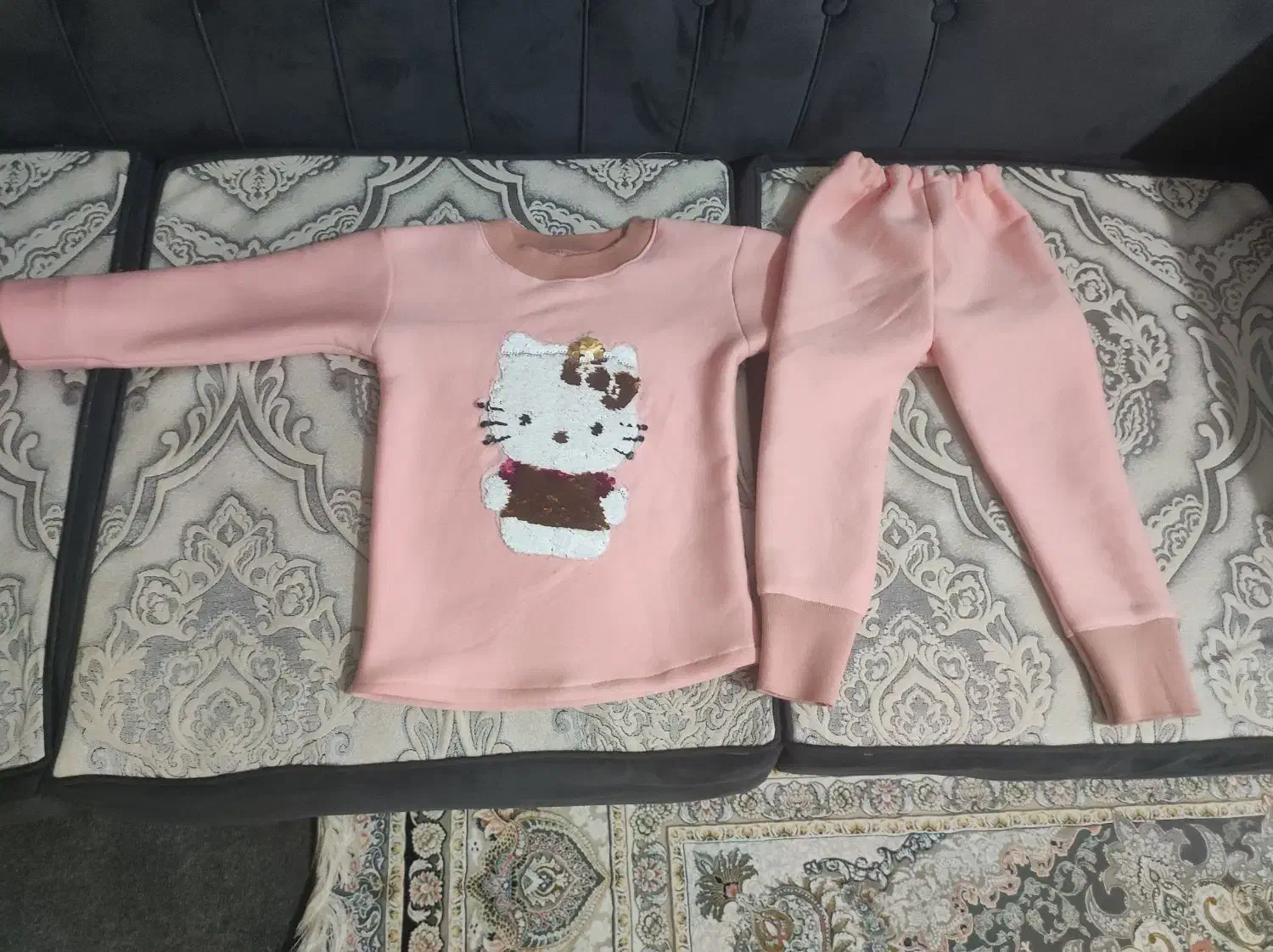 بلوز و شلوار دخترانه ۴ سال|کفش و لباس بچه|تهران, نازی‌آباد|دیوار