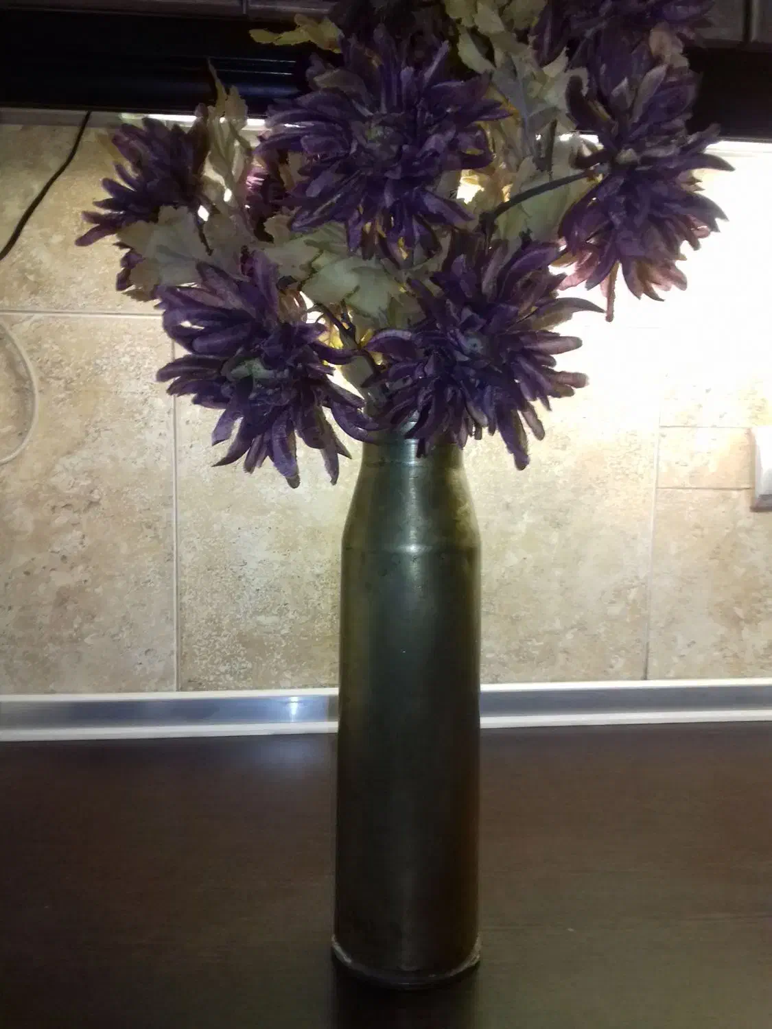 گلدان برنجی قدیمی پوکه و نوستالوژی زمان دفاع مقدس|صنایع دستی و سایر لوازم تزئینی|تهران, هفده شهریور|دیوار