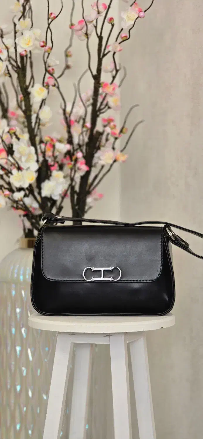 روز مادر با هزینه شکلات ،کیف هدیه بدید|کیف، کفش، کمربند|زنجان, |دیوار