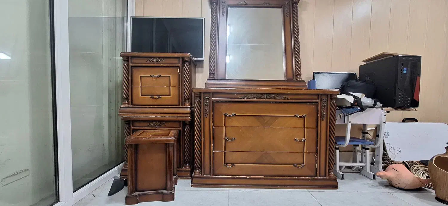 تخت خواب دو نفره|تخت و سرویس خواب|بوشهر, |دیوار