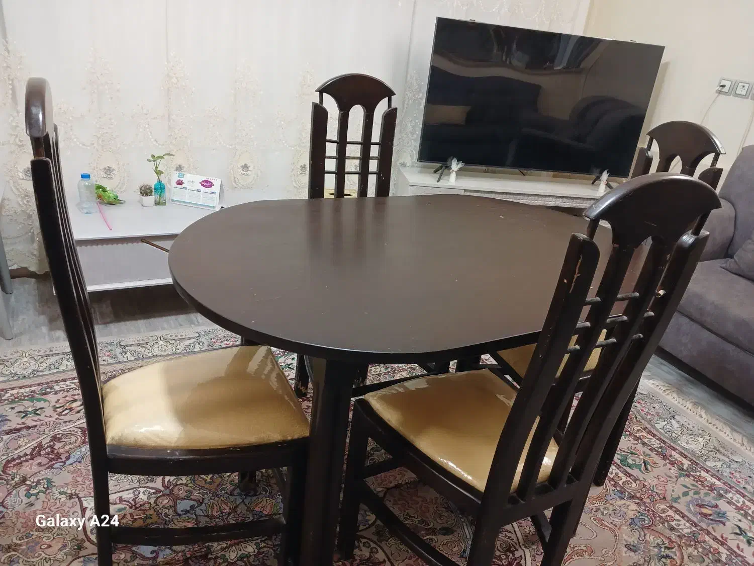 میز ناهار خوری|میز و صندلی غذاخوری|سبزوار, باهنر|دیوار