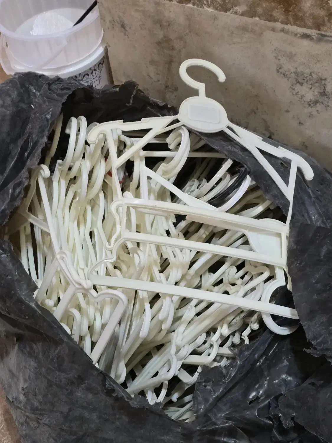 انواع رخت آویزی پلاستیکی|بندرخت و رختآویز|اردبیل, |دیوار