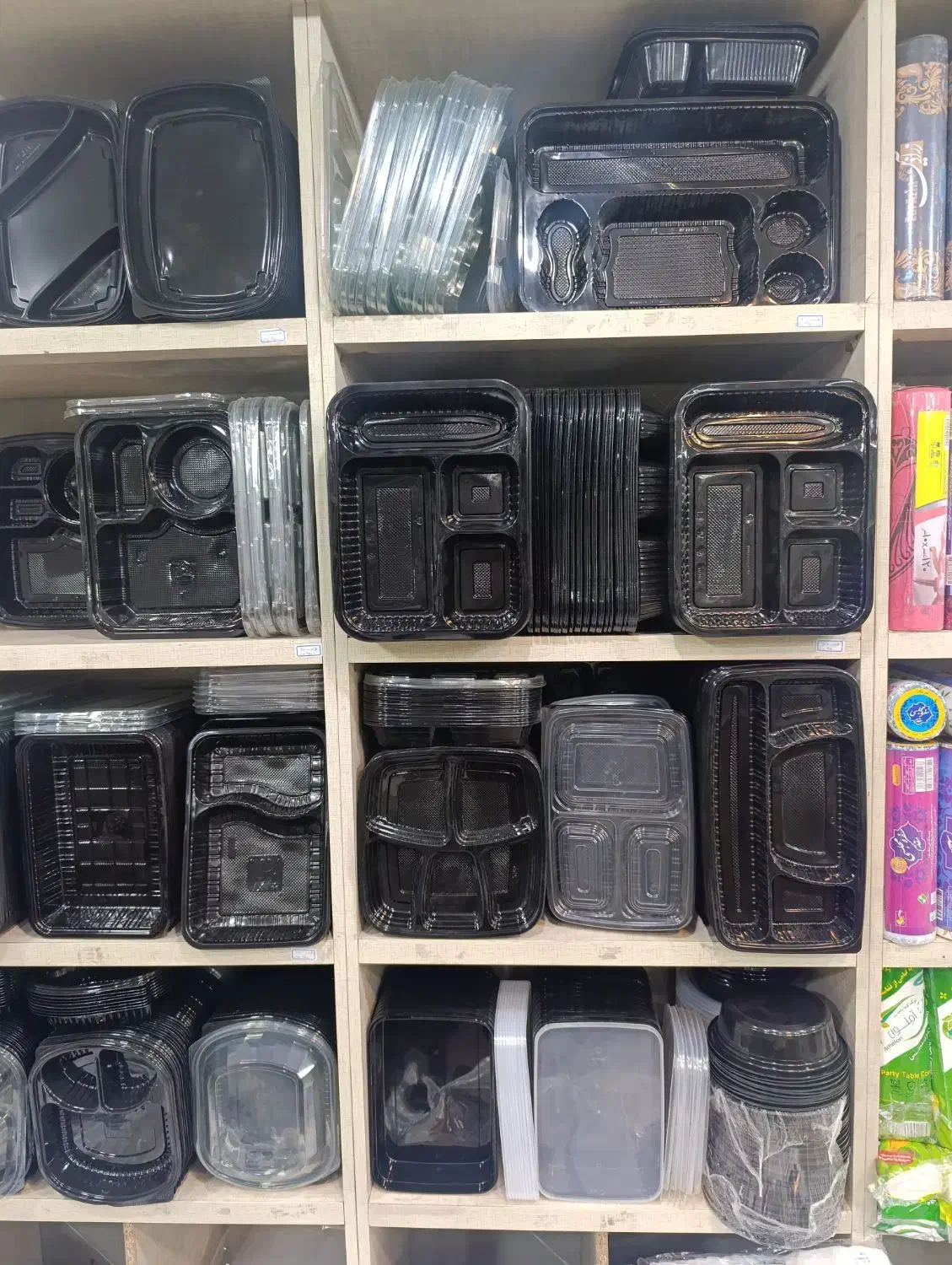 پخش عمده و جزیی ظروف یکبار مصرف و شوینده در قم|ظروف نگهدارنده، پلاستیکی، یکبارمصرف|قم, میدان نو|دیوار