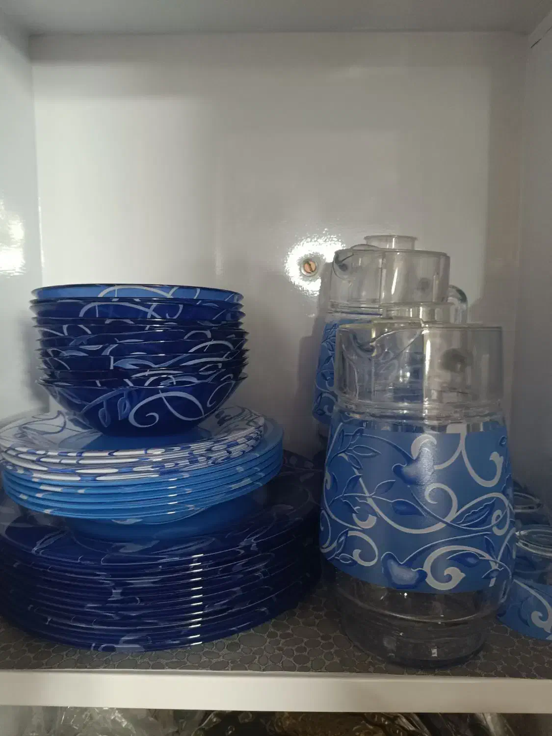 سرویس آکروپال|سرویس روتختی|کبودرآهنگ, |دیوار