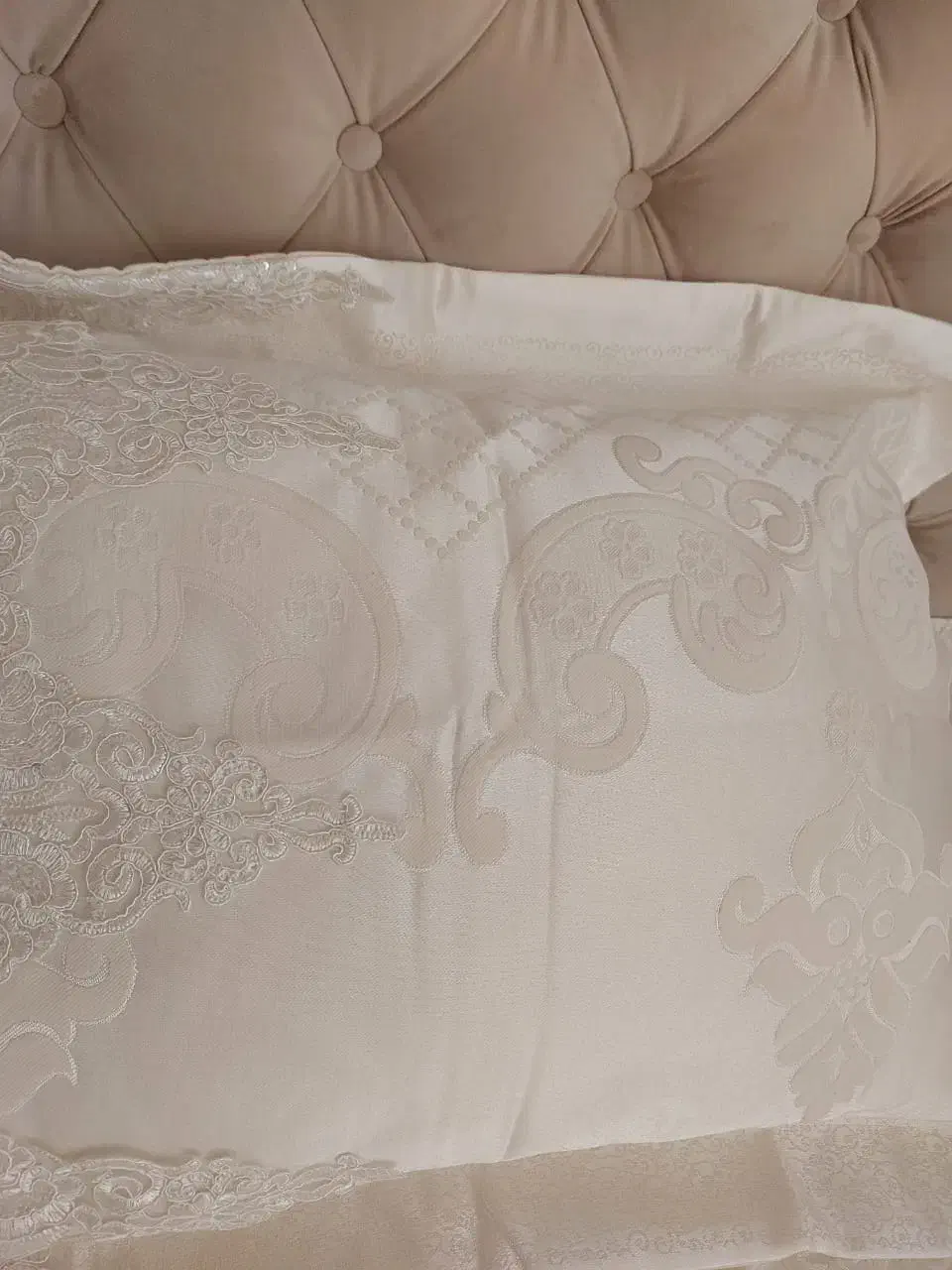 رو تختی  دو نفره عروس|سرویس روتختی|پردیس, فاز ۱۱|دیوار