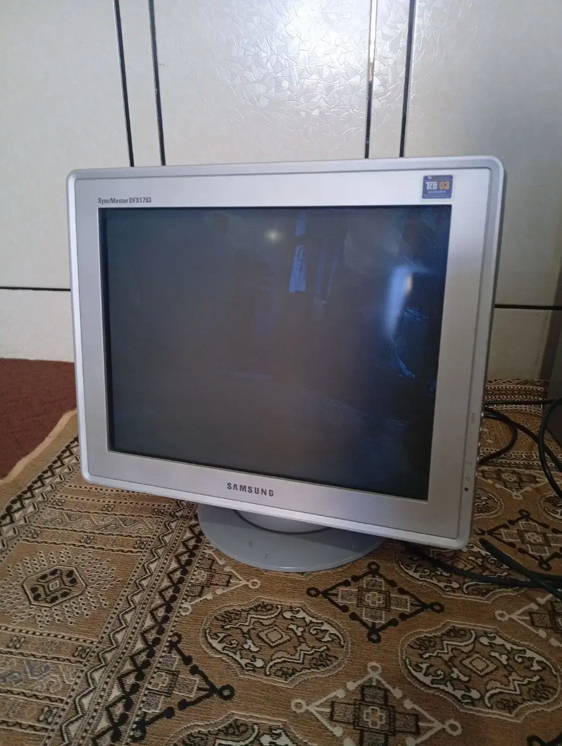 مانیتور تمیز|رایانه رومیزی|آبادان, |دیوار