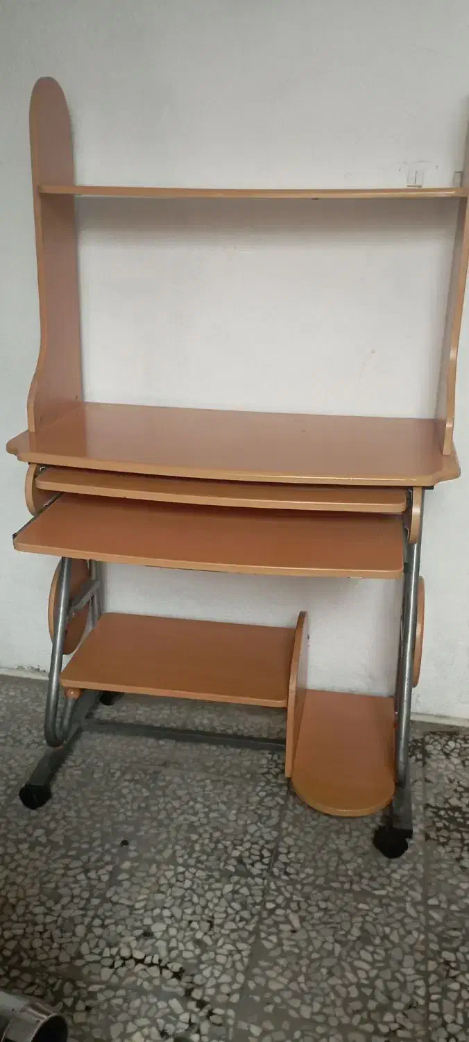 میز کامپیوتر|میز تحریر و کامپیوتر|رشت, حمیدیان|دیوار