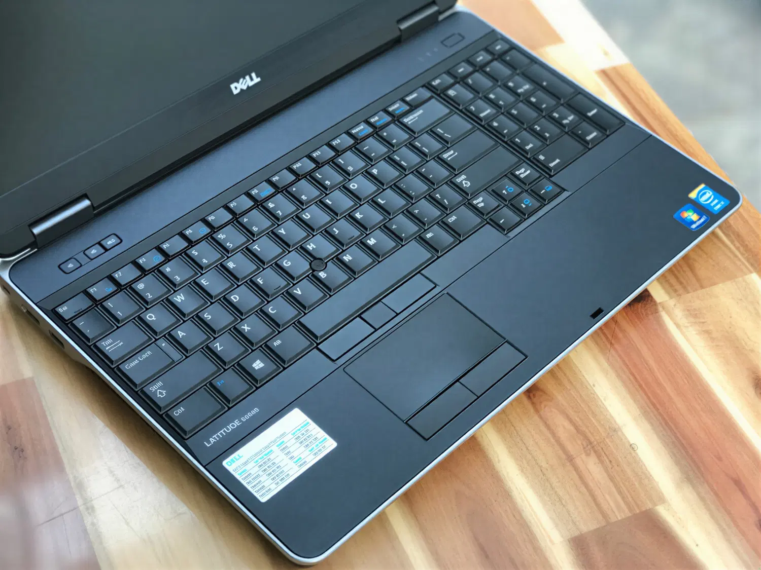 لپ تاپ 8هسته ای حرفه ای core i7 در حد آکبند نو نو|رایانه همراه|تهران, جمالزاده|دیوار