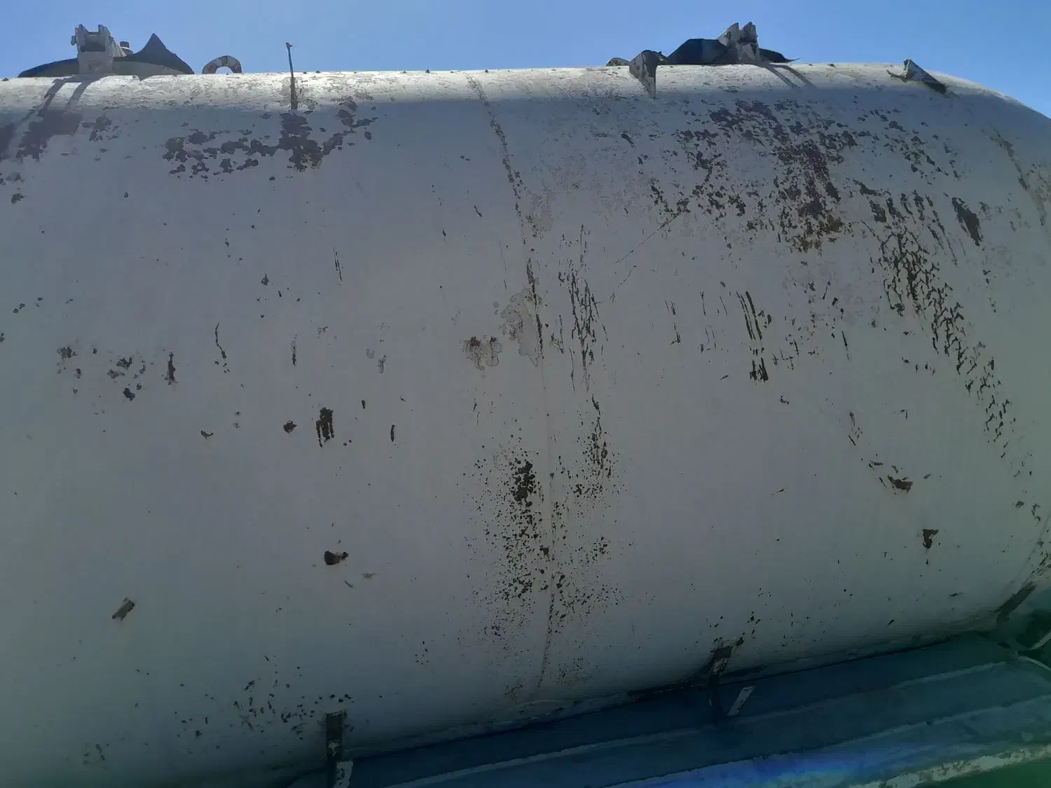 بونکرسیمان باکمپرسور|ماشینآلات صنعتی|سراب, |دیوار