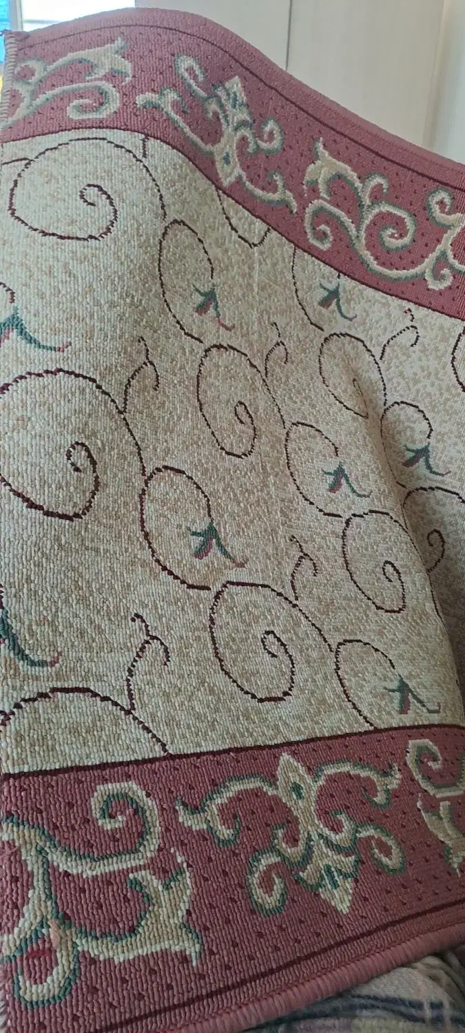 مبل و گلیم فرش|مبلمان خانگی و میز عسلی|قم, منبع آب|دیوار