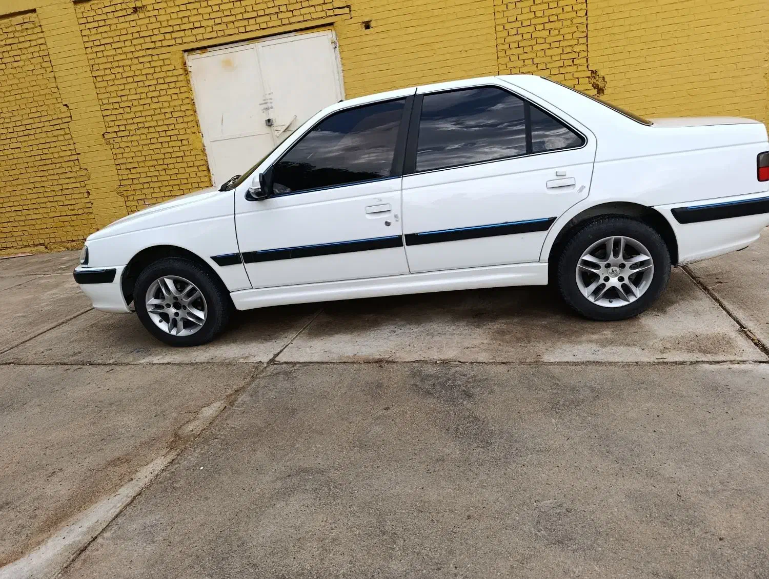 پژو پارس سال سفارشی فول|خودرو سواری و وانت|بهبهان, |دیوار