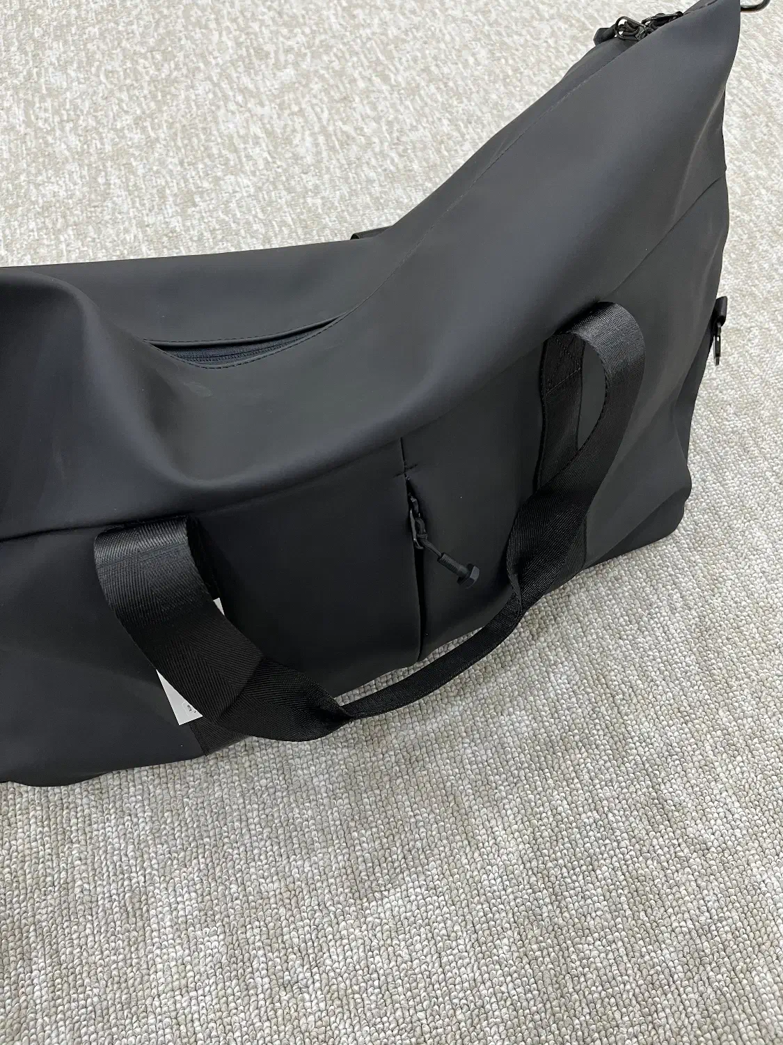 ساک دستی مناسب ( روز مری ) مسافرت و باشگاه|کیف، کفش، کمربند|ری, هاشم‌آباد|دیوار