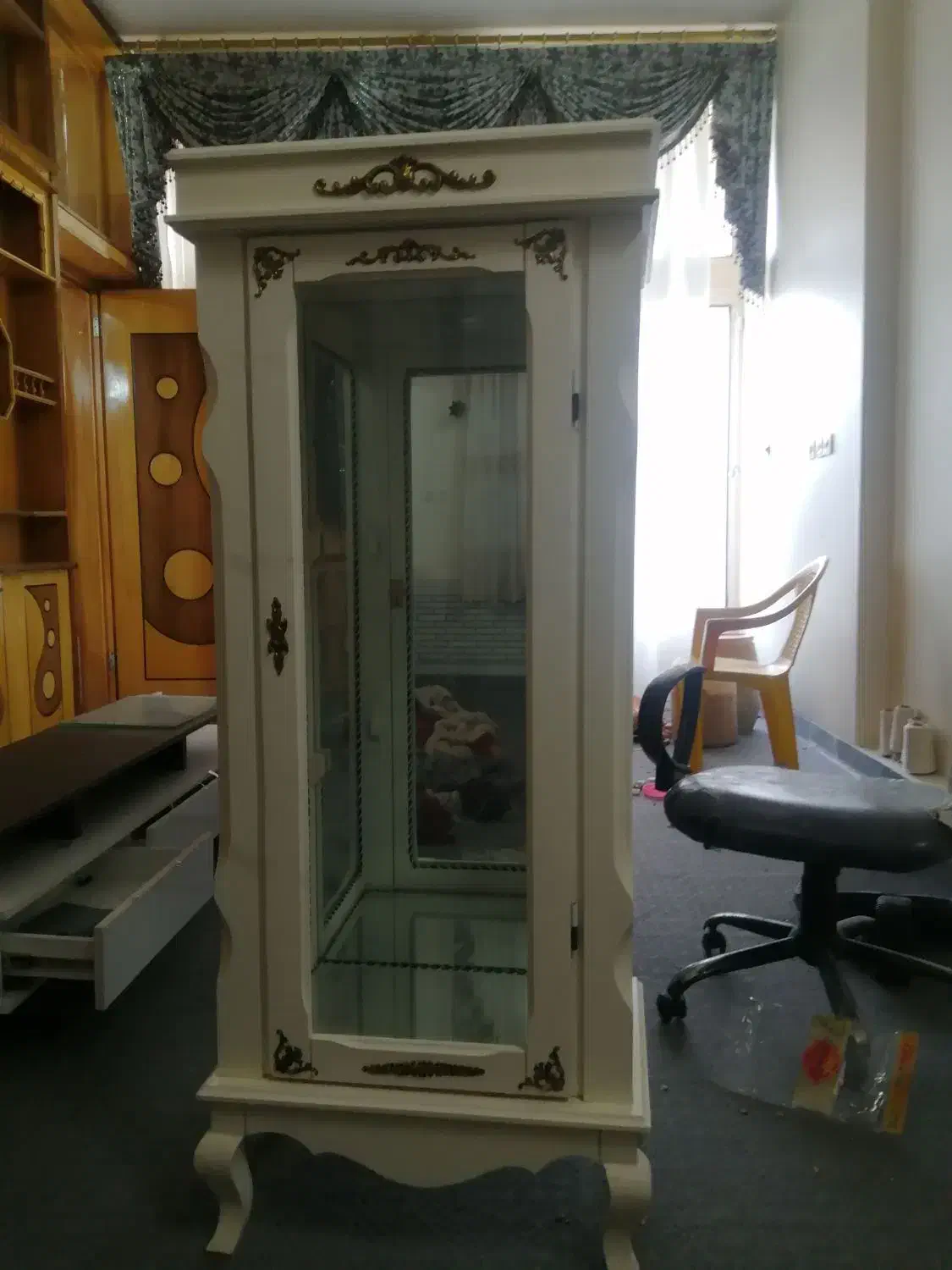 ویترین|بوفه، ویترین، کنسول|خمینی‌شهر, |دیوار