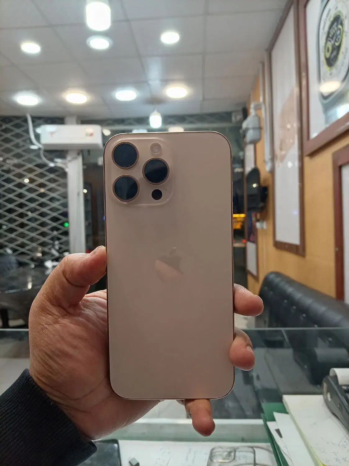 ایفون ۱۶پرومکس ۲۵۶ zaa درحد|موبایل|سبزوار, فرهنگیان|دیوار