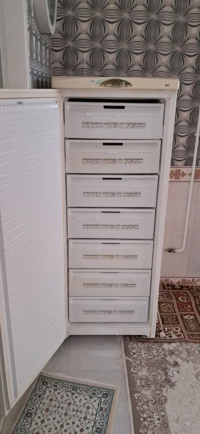 فریزر پارس ۷ کشو به شرط کار|یخچال و فریزر|سنقر, |دیوار