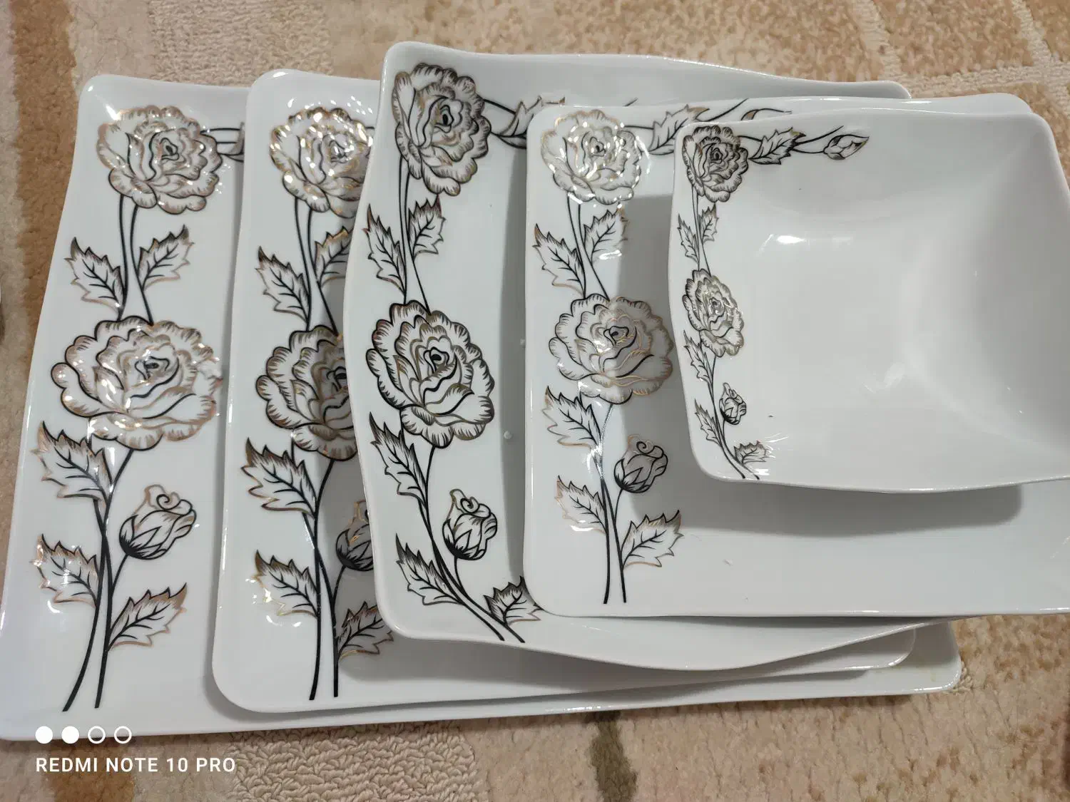 ظروف چینی 18نفره|ظروف سرو و پذیرایی|مرودشت, ابوذر شمالی‎|دیوار