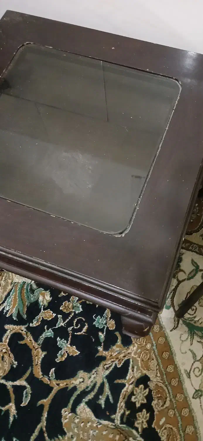 گل میز پذیرایی|مبلمان خانگی و میز عسلی|شیراز, کوشک میدان|دیوار