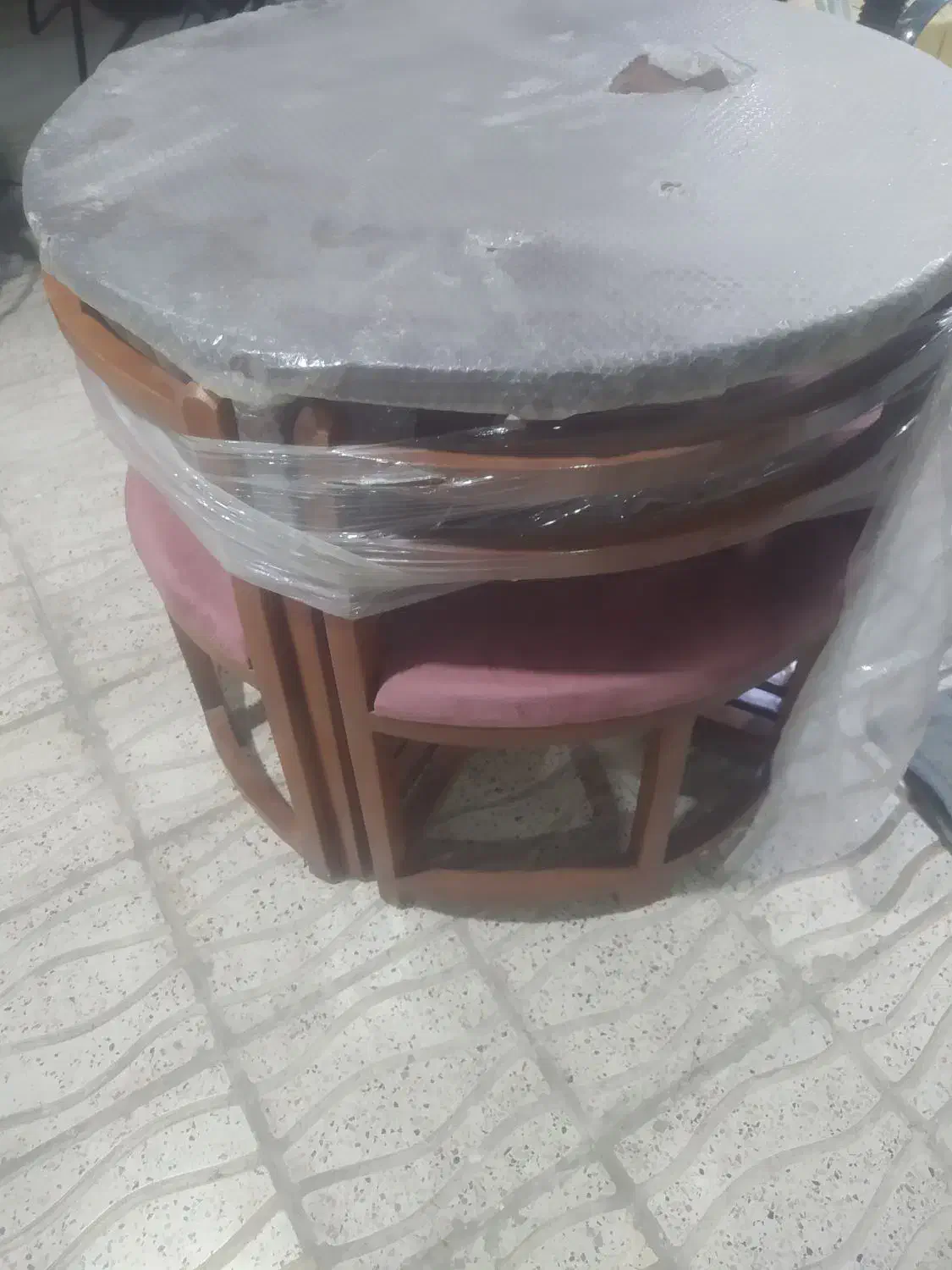 میز نهارخوری|میز و صندلی غذاخوری|زابل, |دیوار