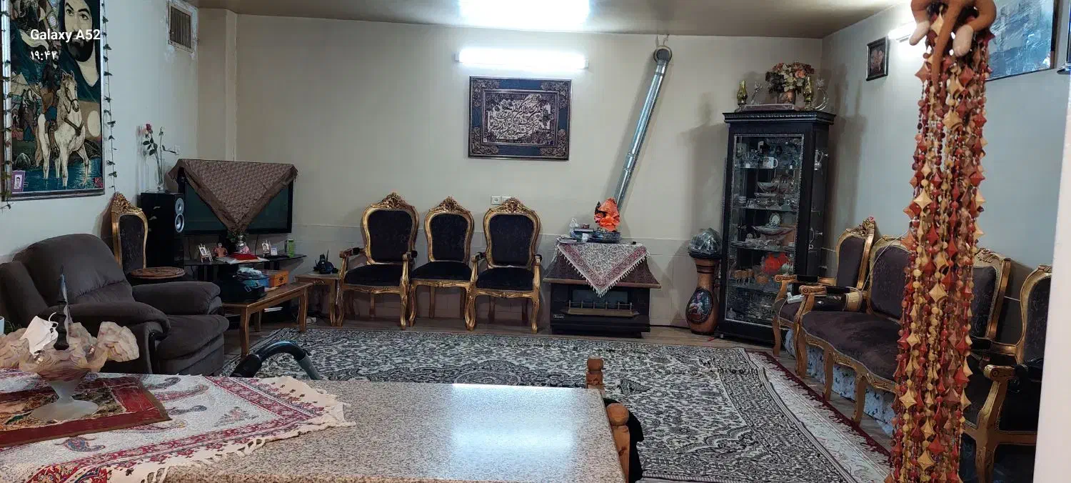 فروش منزل ویلایی،دربست با پارکینگ حیاط،سند تک برگ|فروش خانه و ویلا|اصفهان, قائمیه|دیوار