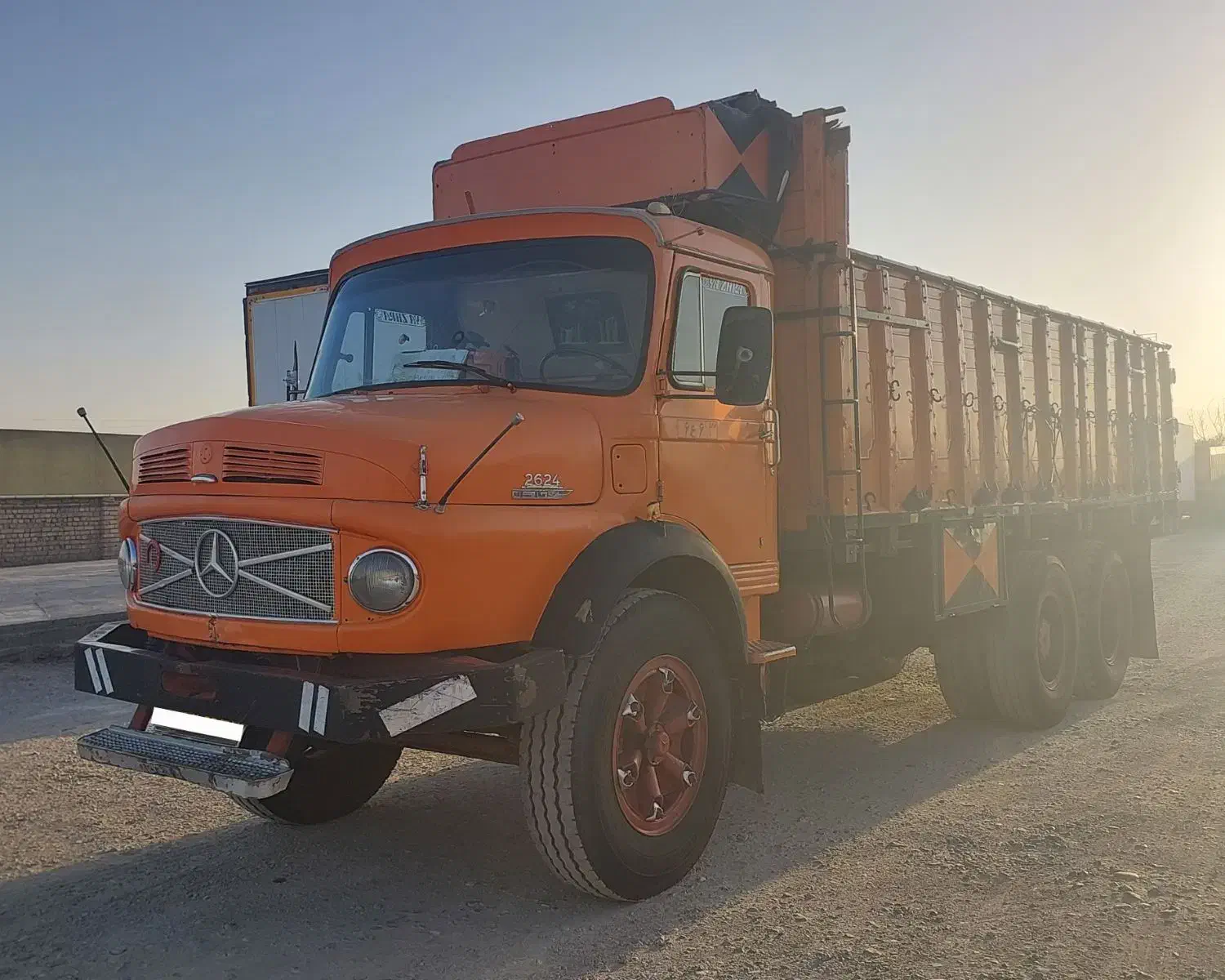 بنز جفت باری مدل ۱۳۵۲|خودرو سنگین|باقرشهر, |دیوار