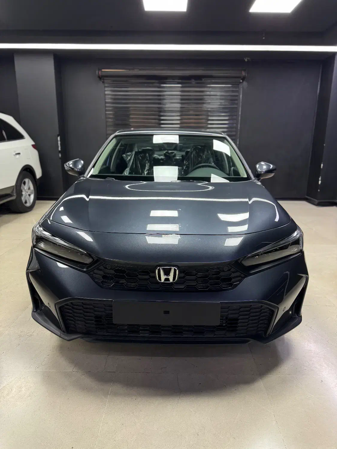 هوندا سیویک ۲۰۲۵|خودرو سواری و وانت|تهران, درختی|دیوار