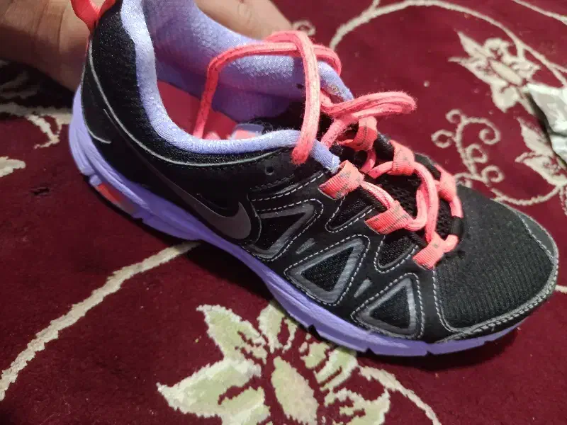 کتونی نایک اورجینال38|کیف، کفش، کمربند|خرم‌آباد, |دیوار