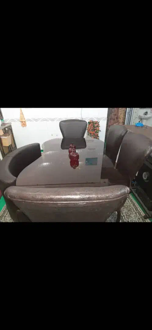 میز نهار خوری|میز و صندلی غذاخوری|دزفول, |دیوار