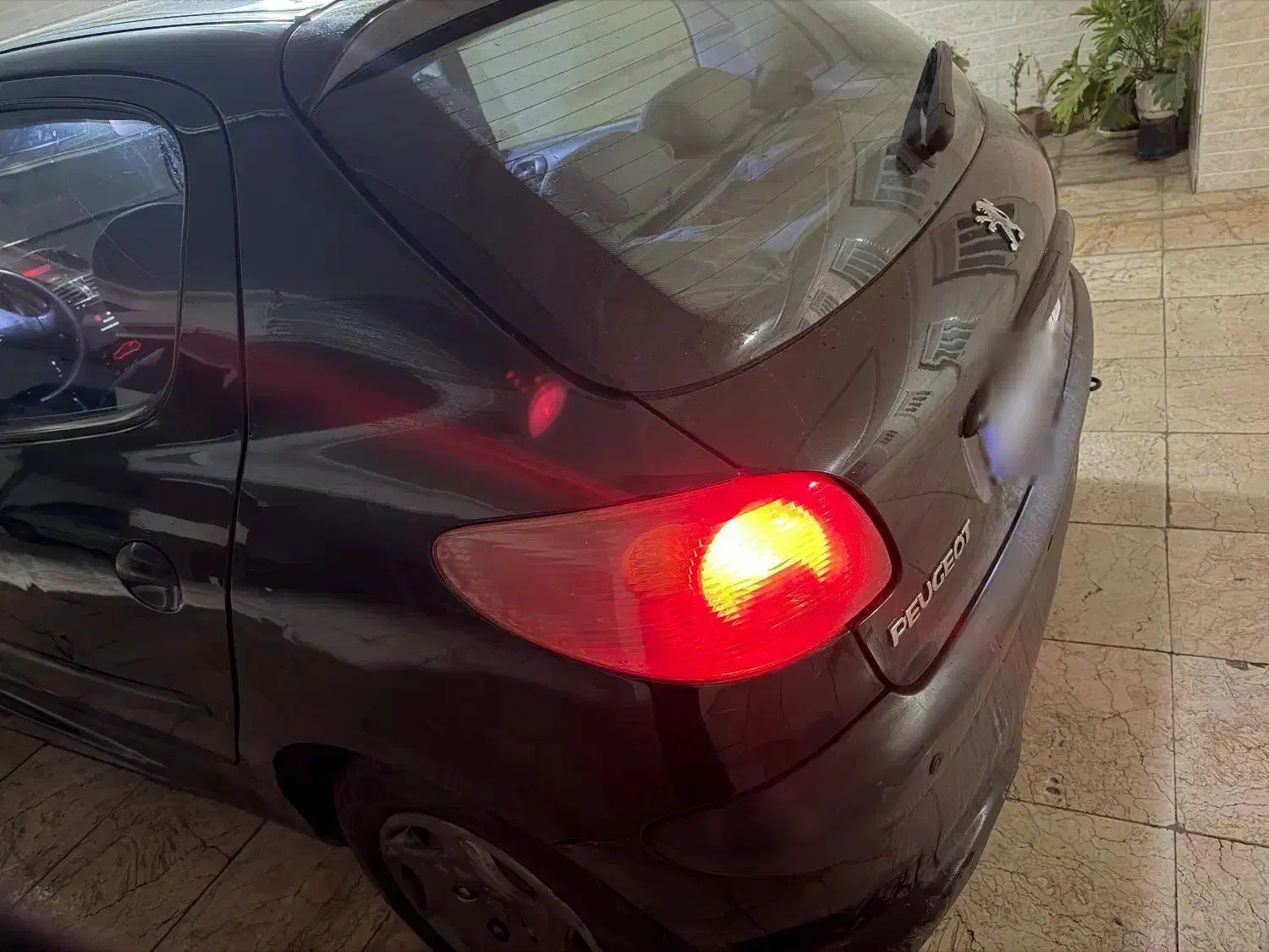 ۲۰۶ تیپ ۶ اتومات مشکی|خودرو سواری و وانت|کرج, گلشهر|دیوار