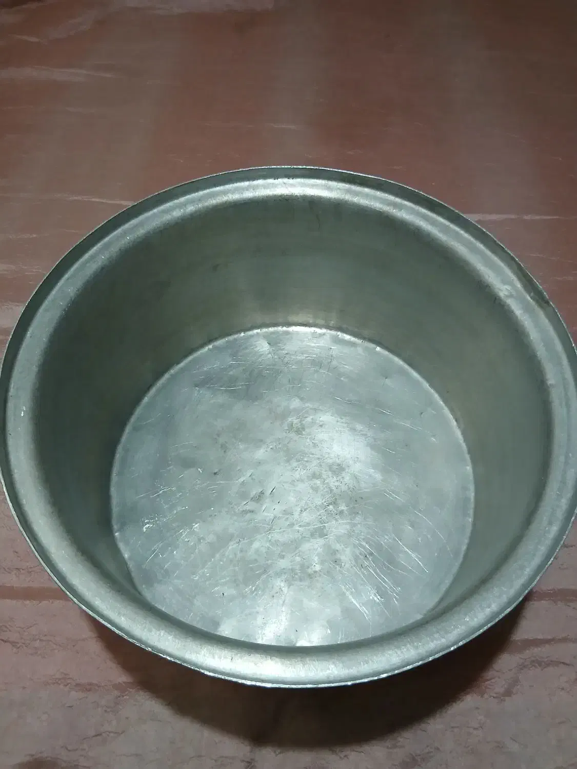 قابلمه بزرگ رویی تمیز و سالم مناسب برای مجالس.|ظروف پختوپز|تهران, دانشگاه شریف|دیوار