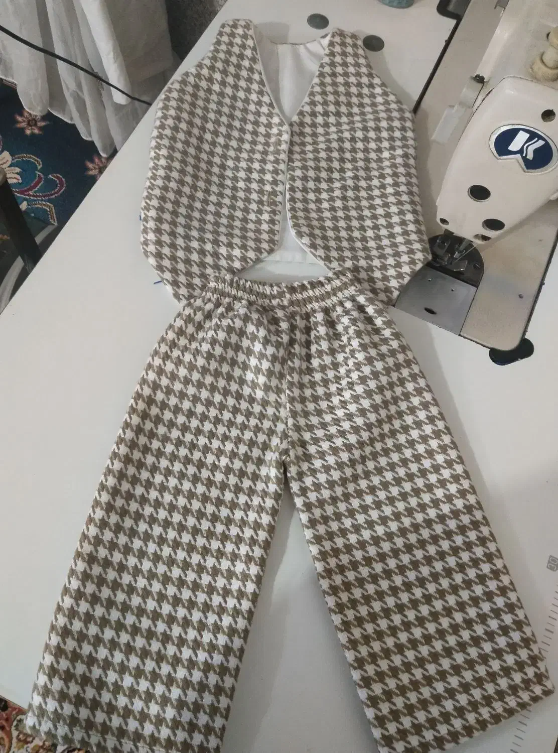 ست بچگانه در رنگبندی مختلف|کفش و لباس بچه|مشهد, شهید علی محمدی|دیوار