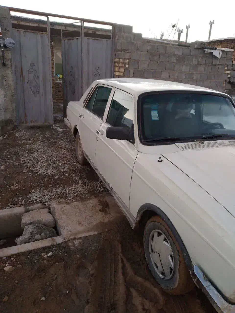 پیکان ۸۳|خودرو سواری و وانت|داران, |دیوار